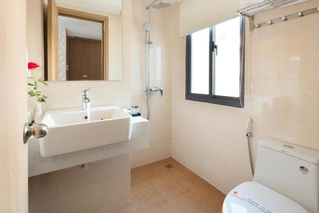 Smile Hotel Нячанг Экстерьер фото